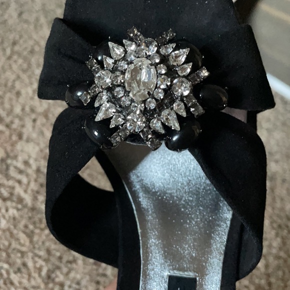 Beverly Feldman Heels - Picture 7 of 7